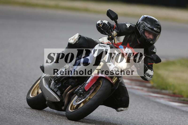/19 26.05.2025 FREERIDE Training ADR/Gruppe M/33